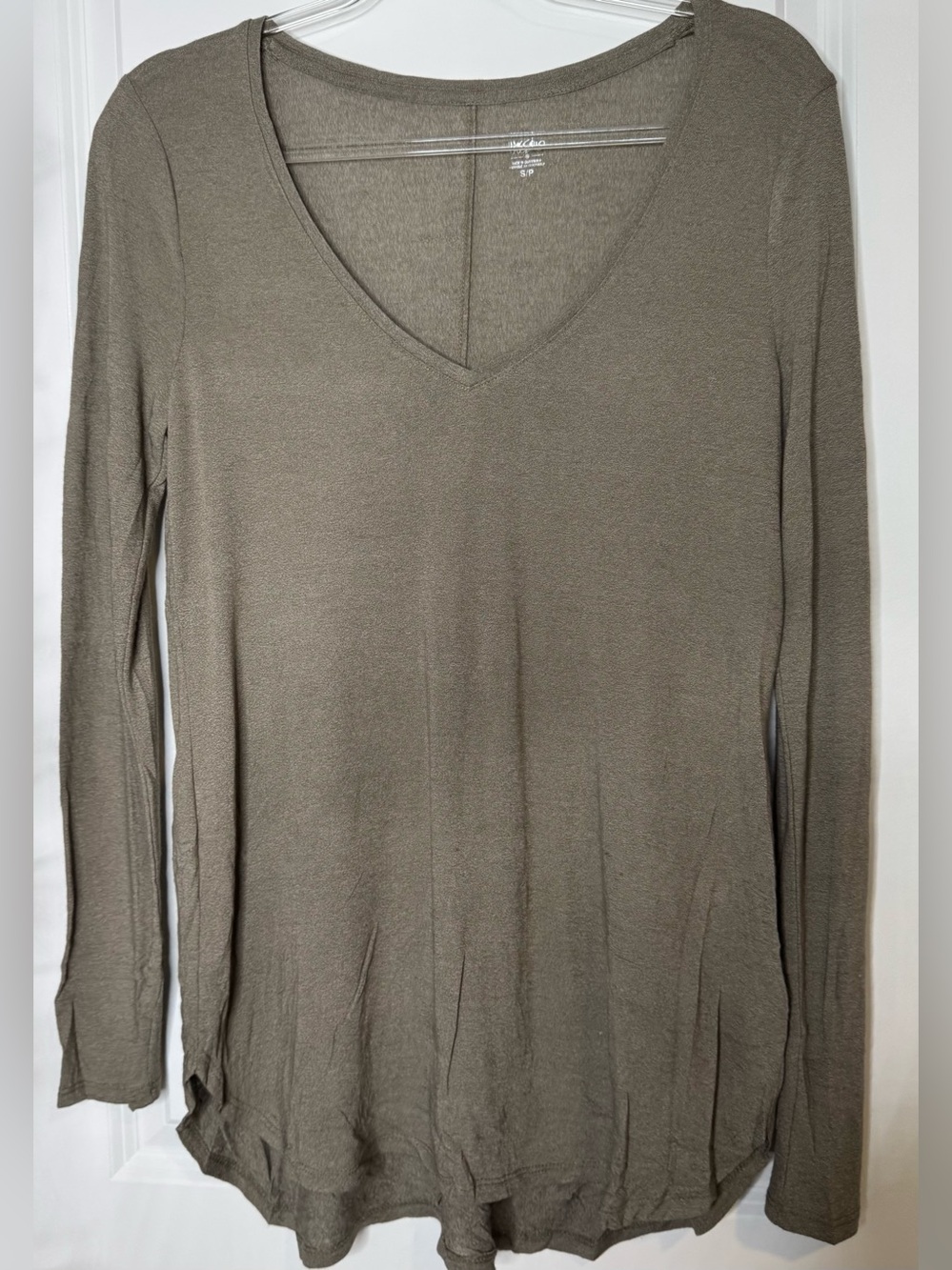 Mossimo Supply Co. Olive Long Sleeve V-Neck Top oversized comfy stretch sz SM